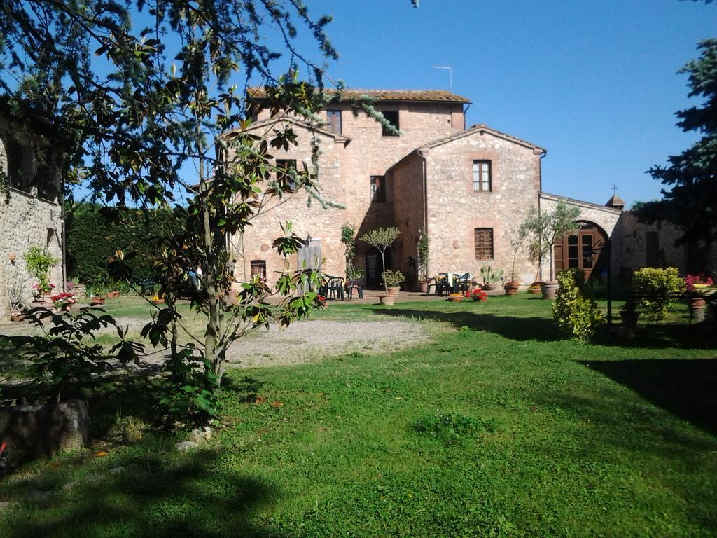 Gasthaus Casale Il Colombaio Di Toiano Valli Exterior foto